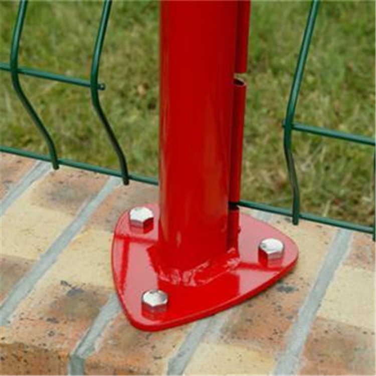 桃型柱折彎防護網案例展示圖片4 桃型柱折彎防護網案例展示圖片4