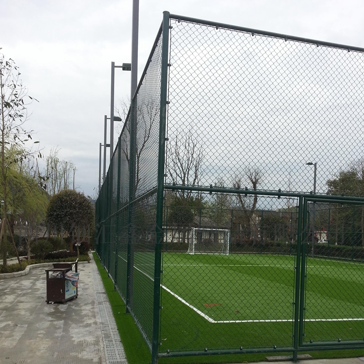 高爾夫練習(xí)球場(chǎng)圍網(wǎng)圖片3 高爾夫練習(xí)球場(chǎng)圍網(wǎng)圖片3